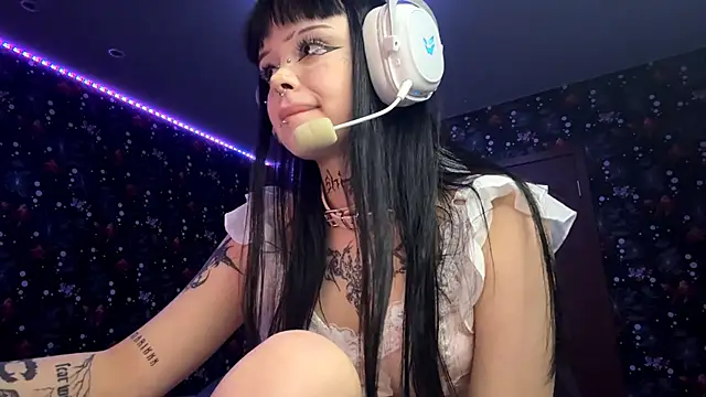 Snapshot of Luna_Sohotti chatting on February 2026 03:24:01 PM Luna Sohotti online show from February 2026 03:24:01 PM