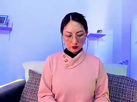 Snapshot of evelyn_miller___ chatting on February 2026 07:11:01 PM evelyn miller online show from February 2026 07:11:01 PM