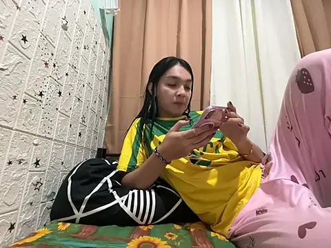 Snapshot of bigcock_farrah chatting on February 2026 08:44:02 AM bigcock farrah online show from February 2026 08:44:02 AM