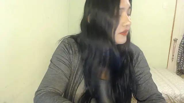Snapshot of SexyGalletita chatting on July 2026 04:07:01 AM SexyGalletita online show from July 2026 04:07:01 AM