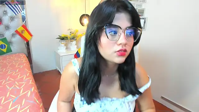 mila quin online show from July 2026 08:00:01 PM