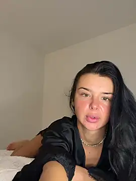 Amberbanxx online show from February 2026 09:01:01 PM