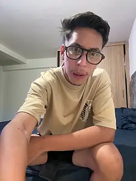 Snapshot of Jack_Frostt chatting on February 2026 04:19:02 PM Jack Frostt online show from February 2026 04:19:02 PM