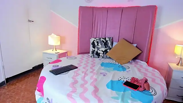 Snapshot of _ashley_thompson_ chatting on February 2026 07:59:01 PM ashley thompson online show from February 2026 07:59:01 PM