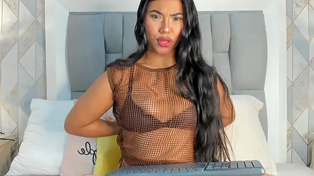 Snapshot of kendall_queen__ chatting on February 2026 11:52:01 AM kendall queen online show from February 2026 11:52:01 AM