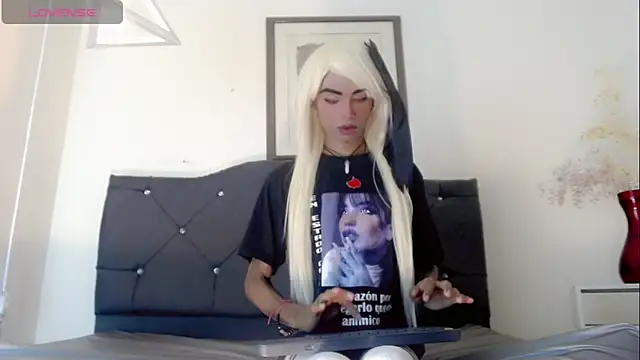 suzume Mendez online show from March 2026 11:18:01 AM