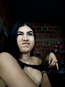 Julianiss online show from February 2026 08:22:01 AM