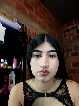 Julianiss online show from February 2026 01:58:01 AM