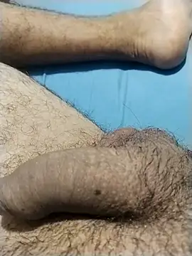 Snapshot of estebanxxxxxx chatting on February 2026 10:07:01 PM estebanxxxxxx online show from February 2026 10:07:01 PM