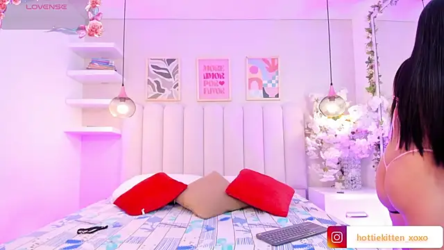 Mia Bailey  online show from March 2026 03:09:02 AM