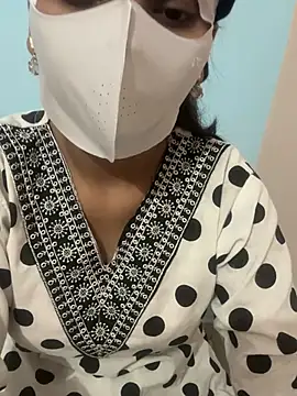 Taniyasingh69 online show from April 2026 06:49:01 AM