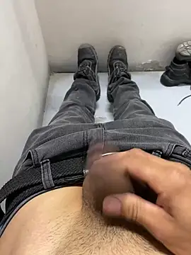 Elmanc online show from March 2026 01:25:01 PM