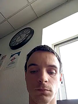 thom7246 online show from March 2026 10:09:01 AM