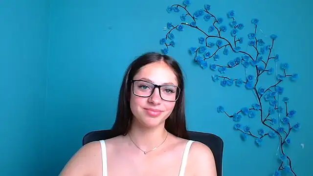 Snapshot of KissMeJulia chatting on June 2026 11:25:01 AM KissMeJulia online show from June 2026 11:25:01 AM