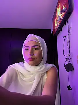 Snapshot of Darsha_Khemu chatting on June 2026 10:58:02 PM Darsha Khemu online show from June 2026 10:58:02 PM
