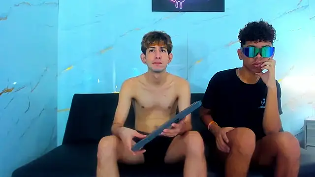 Snapshot of Spicy_guys chatting on February 2026 01:29:01 PM Spicy guys online show from February 2026 01:29:01 PM