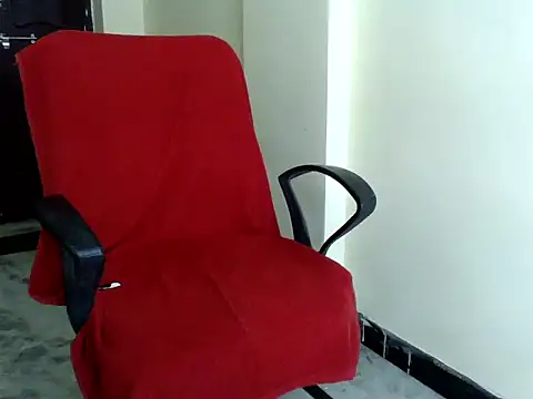 Snapshot of Angel_honeybear_143 chatting on July 2026 01:59:01 PM Angel honeybear 143 online show from July 2026 01:59:01 PM