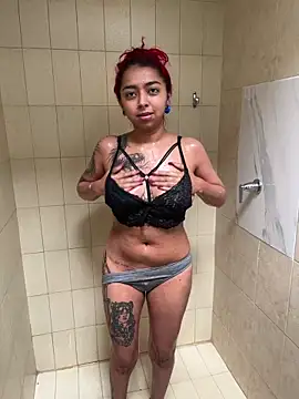 poyson ivy online show from February 2026 09:34:01 PM