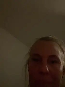 nastyblondemilf online show from February 2026 07:32:02 PM