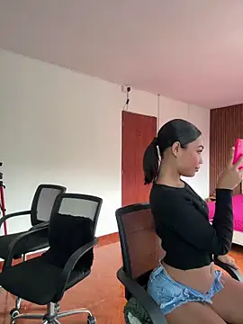 Snapshot of kali_rousse chatting on February 2026 12:48:02 PM kali rousse online show from February 2026 12:48:02 PM