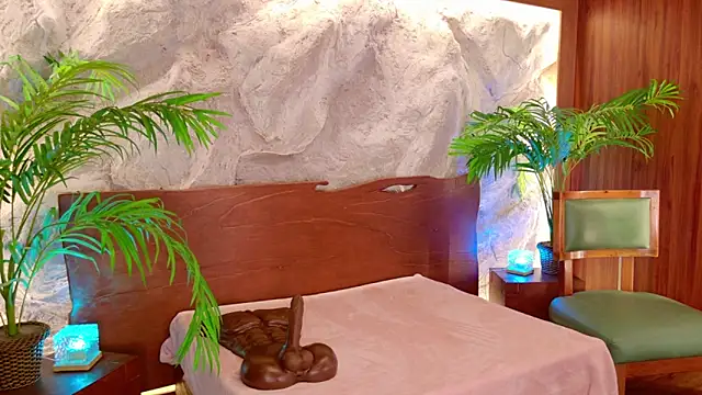 Snapshot of Rolyloren_ chatting on February 2026 04:06:01 PM Rolyloren online show from February 2026 04:06:01 PM