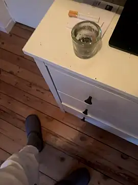 Crevette311 online show from January 2026 09:00:02 AM