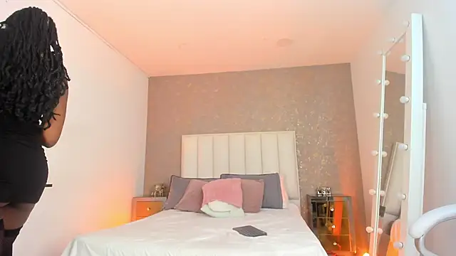 Snapshot of AmyRider_ chatting on March 2026 12:25:02 AM AmyRider online show from March 2026 12:25:02 AM