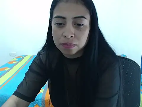 karla-hank online show from April 2026 02:01:02 PM