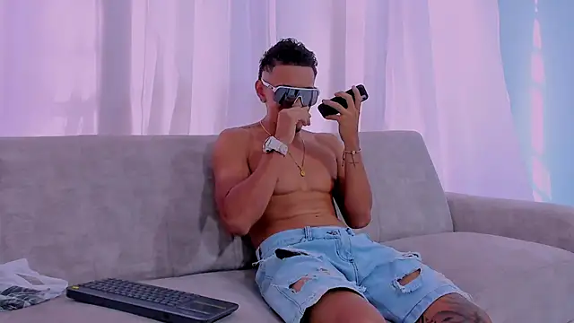 privacy friends online show from March 2026 09:19:02 PM