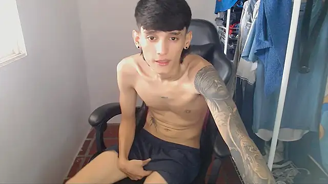 Snapshot of BOY-767 chatting on February 2026 05:58:01 PM BOY-767 online show from February 2026 05:58:01 PM