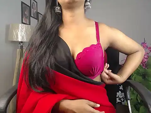 Snapshot of God_crush9 chatting on February 2026 05:19:01 AM God crush9 online show from February 2026 05:19:01 AM