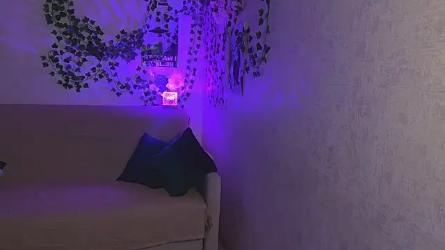 rinamandarina online show from February 2026 03:46:02 PM