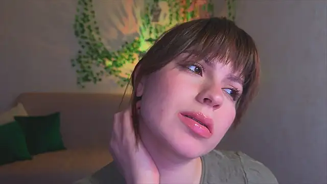 rinamandarina online show from March 2026 05:38:01 PM