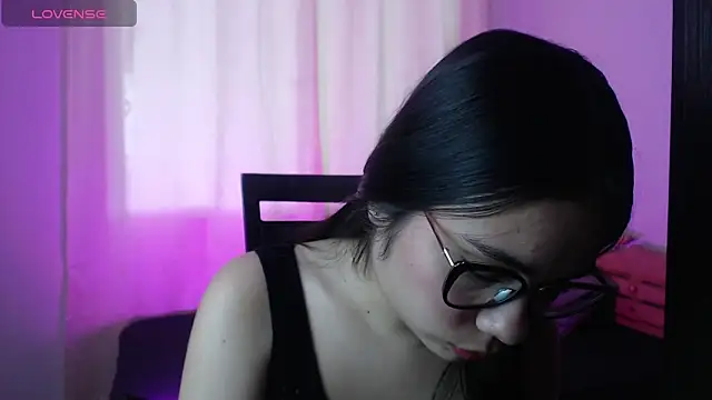 Snapshot of _Moon_rose chatting on February 2026 01:43:01 PM Moon rose online show from February 2026 01:43:01 PM