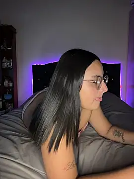 Paulha  miller online show from March 2026 12:48:02 AM