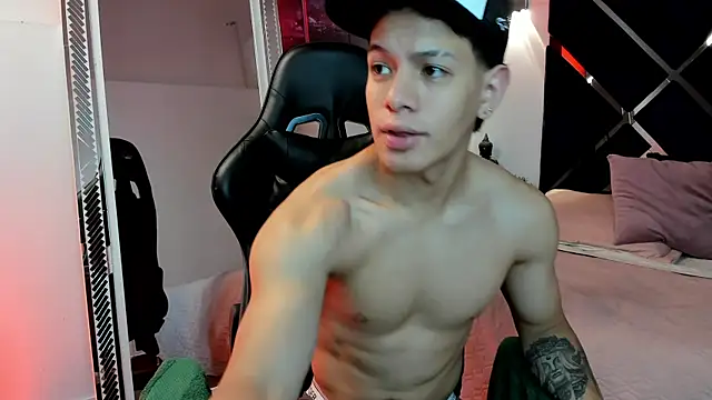 TonyPetrovjs online show from April 2026 03:26:01 AM