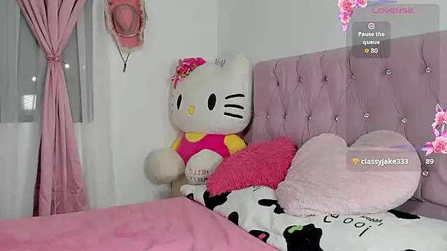 Snapshot of valentine_sweety chatting on May 2026 11:01:04 PM valentine sweety online show from May 2026 11:01:04 PM