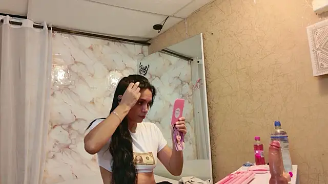 QueenSallyDesire online show from April 2026 03:10:02 AM