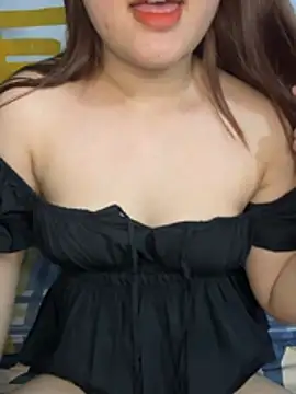 Snapshot of -Tanu- chatting on February 2026 10:11:01 AM -Tanu- online show from February 2026 10:11:01 AM