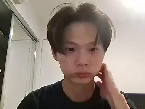 sweetiepuppy421 online show from June 2026 09:26:01 AM