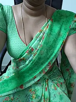 Vandana122 online show from March 2026 05:14:02 AM