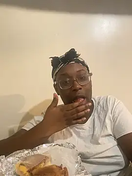 Snapshot of Sinfulwaterfalls chatting on February 2026 08:43:01 PM Sinfulwaterfalls online show from February 2026 08:43:01 PM