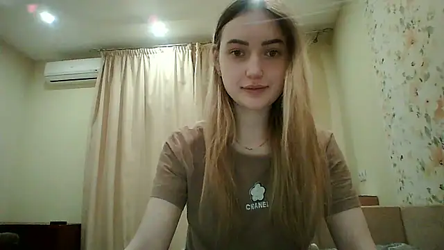 Snapshot of ChelseaBaker chatting on March 2026 06:03:02 PM ChelseaBaker online show from March 2026 06:03:02 PM