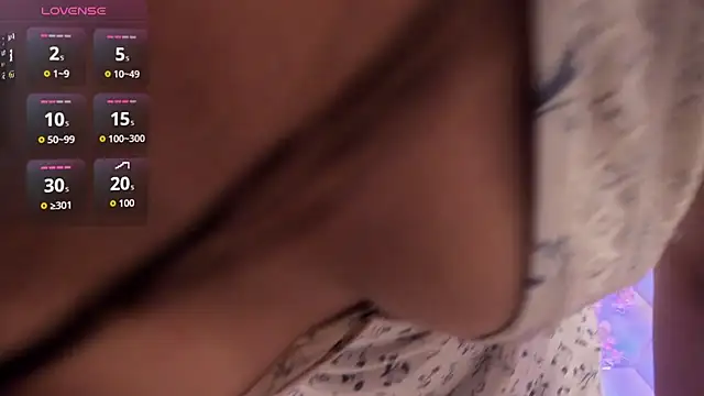 Snapshot of Bianca_Monroe_ chatting on March 2026 08:26:01 PM Bianca Monroe online show from March 2026 08:26:01 PM