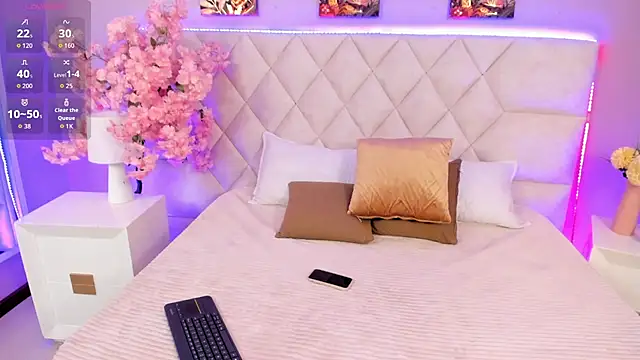 Snapshot of Bianca_Monroe_ chatting on April 2026 08:32:02 PM Bianca Monroe online show from April 2026 08:32:02 PM