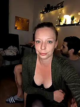 ZaramourXMrX online show from March 2026 08:39:01 PM