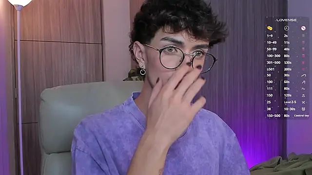 Snapshot of sr_sprinkles chatting on February 2026 07:32:02 AM sr sprinkles online show from February 2026 07:32:02 AM