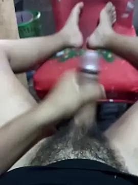 Snapshot of leo73w6 chatting on February 2026 02:06:01 PM leo73w6 online show from February 2026 02:06:01 PM