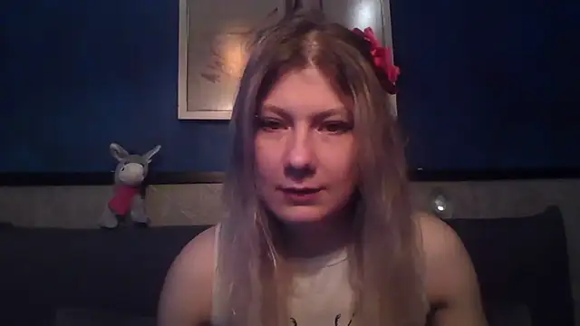 Foxy Bright online show from March 2026 12:35:02 PM