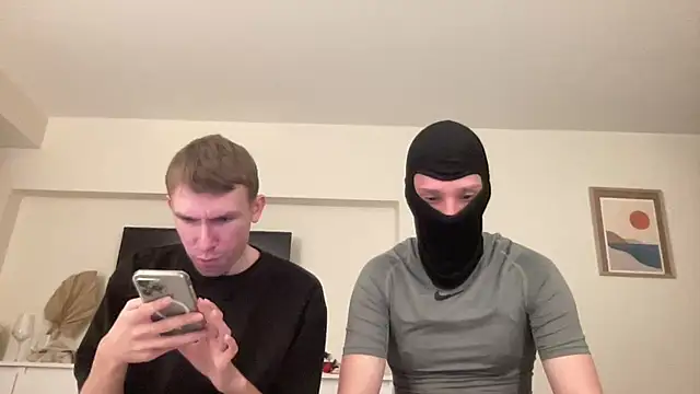 mikenjay online show from February 2026 07:12:02 PM